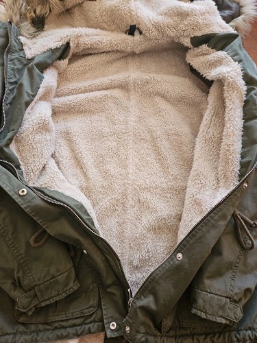 H&M Divided Jacket Womens SIZE 10 Green Faux Sherpa Lined Hooded Utility Coat - Picture 8 of 9