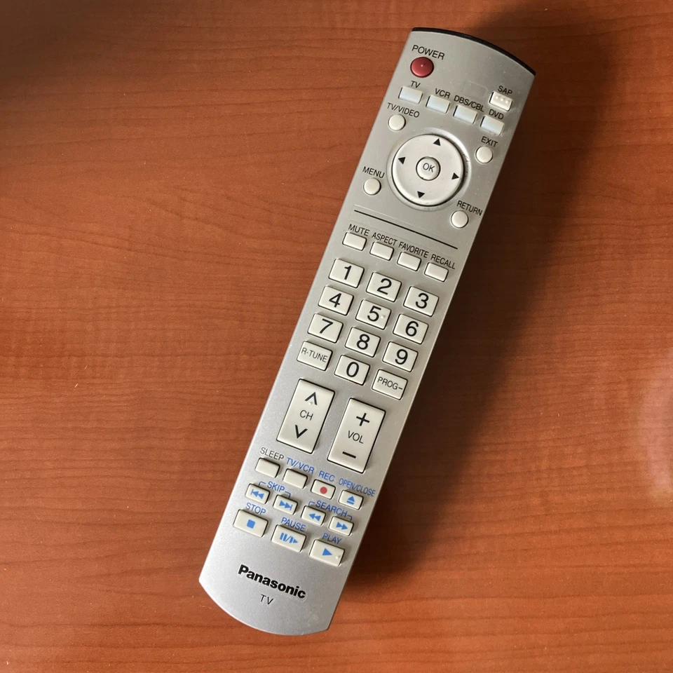 Televisão Panasonic 42” Viera Plasma TH-42PX76U com controle remoto - Imagem 4 de 4