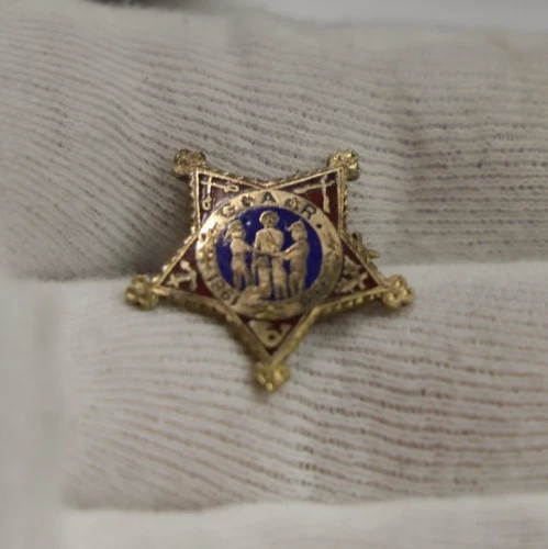 Antique GF Post Civil War GAR Members Pin