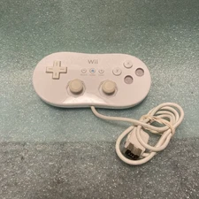White Classic Controller Nintendo Wii RVL-005 OEM