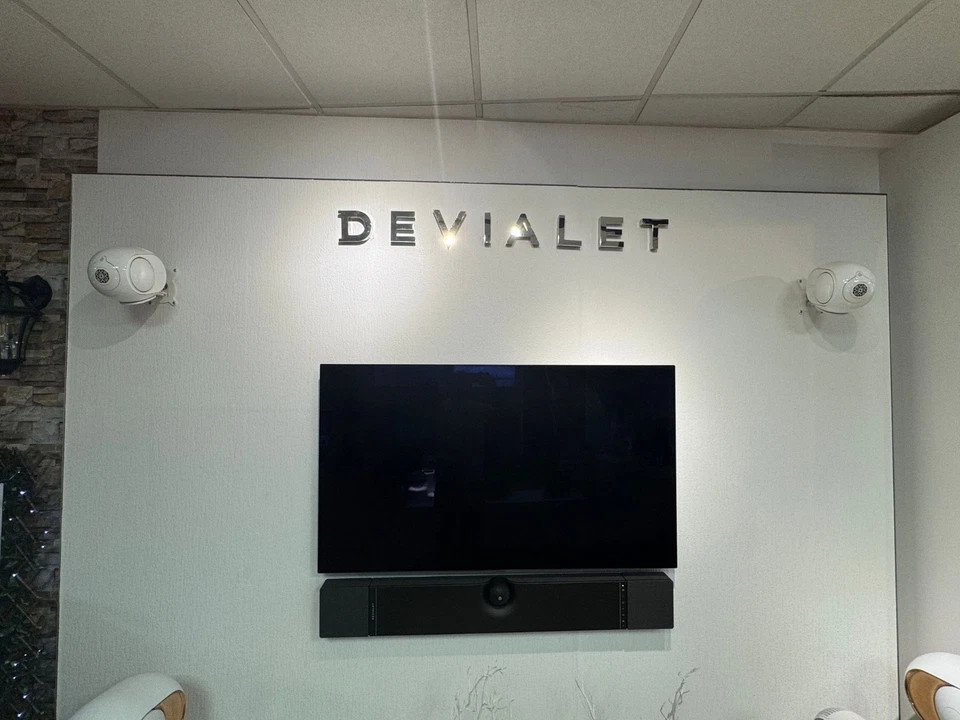 Alto-falante ativo Devialet Phantom II 95 DB branco - Tela Ex - Economize £££ - Imagem 2 de 4