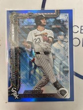 2025 Topps Holiday Blue Metallic Glitter Andrew Benintendi #H84 Chi White Sox