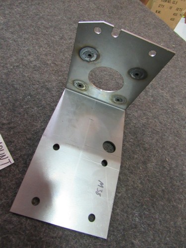 Corner Mount bracket For MP50 antenna base Fits Willys M38A1 military jeep - Picture 5 of 5