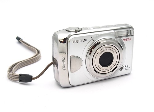 Fujifilm Finepix A920 Compact Digital Camera - Fully Tested & Working - Cased - Picture 2 of 6