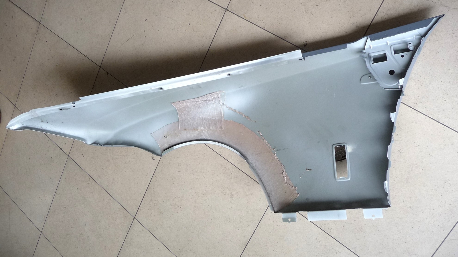 13-18 Rolls Royce Dawn Wraith Right front Fender Wing Panel Cover 41007336470 OE
