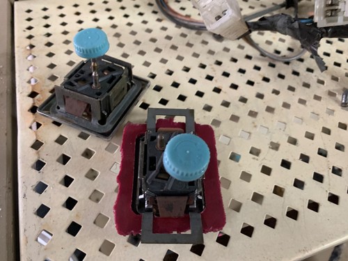 1978 MONTE CARLO POWER WINDOW MOTORS, SWITCHES, WIRING FOR MANY G-BODY 78 UP GM - Picture 18 of 22