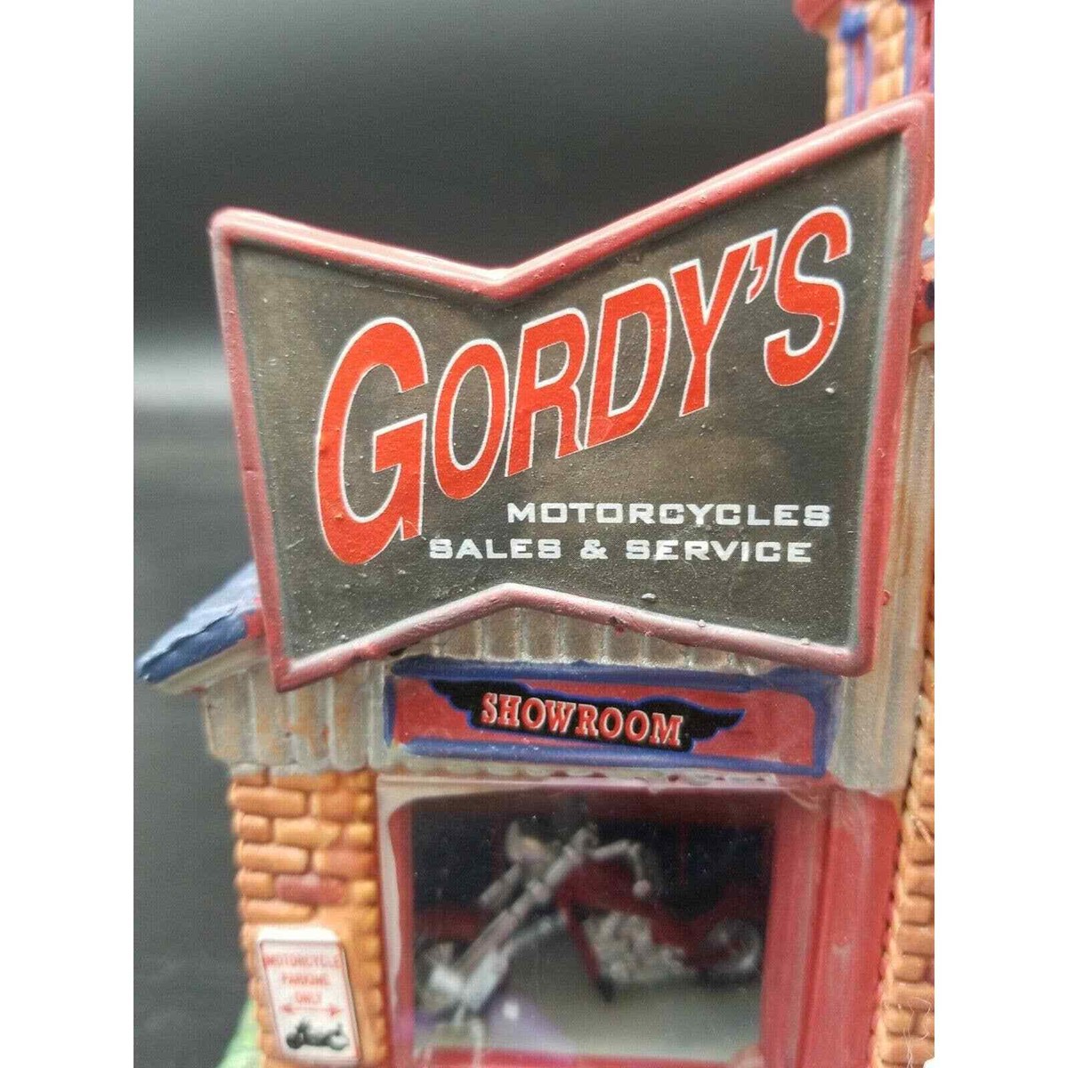 Lemax 25383 GORDY'S CYCLE SHOP Christmas Village Building