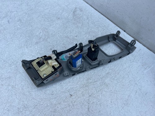 2012-2018 TOYOTA PRIUS V ENGINE IGNITION START SWITCH BUTTON ASSEMBLY BEZEL OEM - Picture 9 of 12