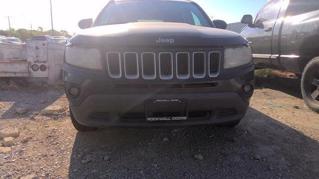 Jeep Compass 2011-2014 pinza delantera izquierda lado del conductor se adapta a Dodge Jeep Chrysler OEM Foto 3 de 4