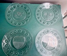 Vintage Set Of 4 ANCHOR HOCKING COMMEMORATIVE Clear GLASS PLATES 1776 -1976