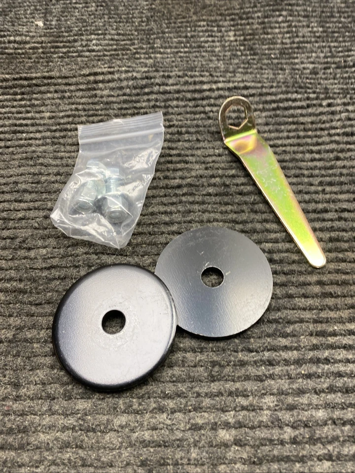 Kit de retención de resorte helicoidal de suspensión Rugged Ridge 18305.20, trasero; 07-18 Jeep Wra Foto 3 de 4