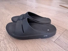 OOFOS WOMEN'S OOAHH SLIDE SANDAL - BLACK SIZE 10