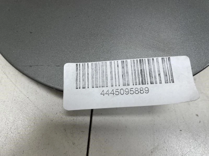 Chevrolet Suburban 1500 2002 gasolina combustible puerta tormenta gris metálico OEM+ Foto 2 de 4