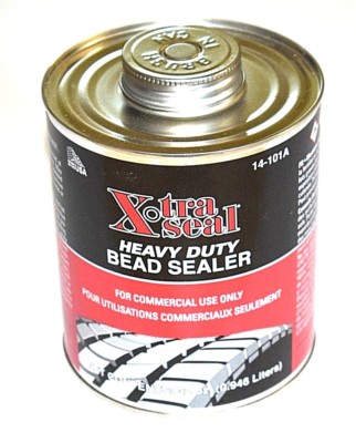 EXTRA THICK BEAD SEALER - Quart Can With Brush In Can - Black Tire - Foto 3
