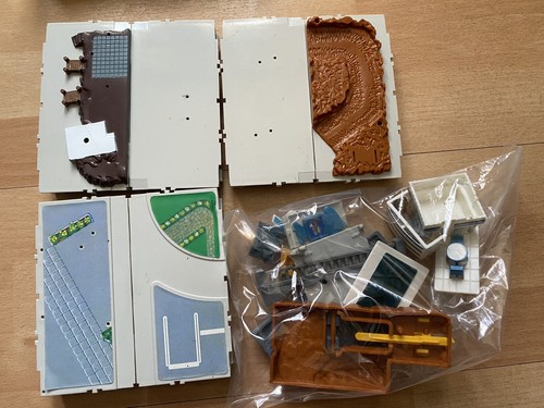 VINTAGE MICRO MACHINES KONVOLUT Riesiges 90er Micro Machines Autos Flugzeuge Armee Spielset - Bild 7 von 24