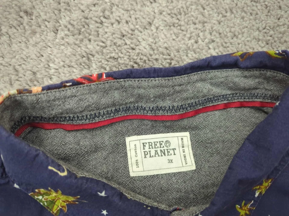 Camisa Free Planet Abotonada Para Hombre 3X Azul Manga Corta Hawaiana Santa Navidad Foto 4 de 4