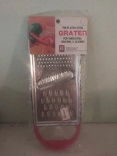 Kitchen King vintage kitchen grater (1980) tin-plated steel Famous-Barr 