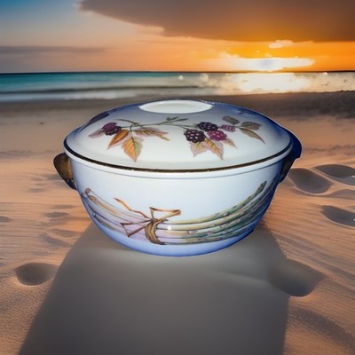 Vtg Royal Worcester Evesham Gold Round Porcelain Serving Bowl W/ Lid Shape 23