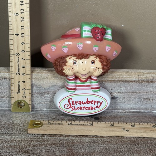 Vintage Strawberry Shortcake Plug-In Wall Night Light 2003 Betesh Group