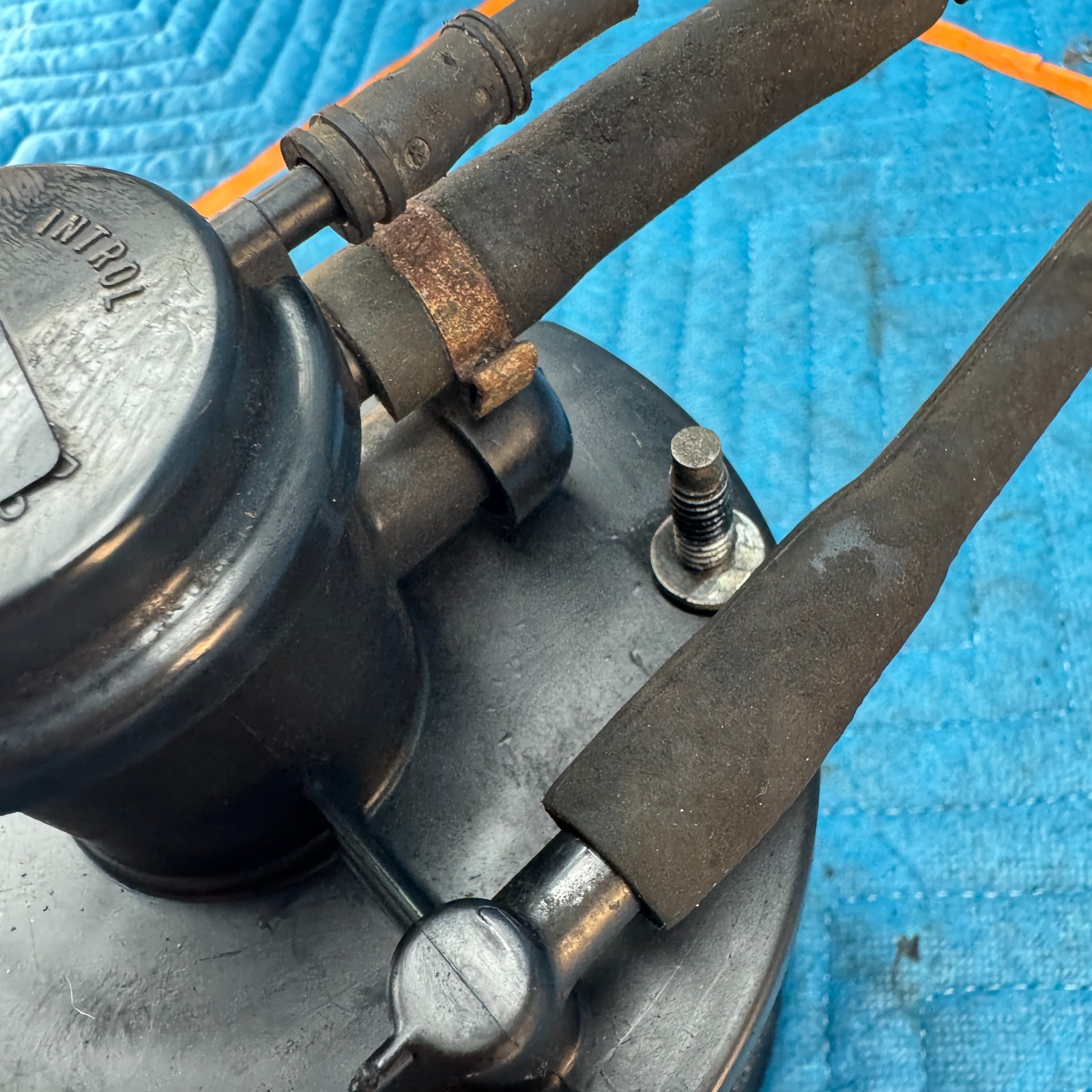 1989-1991 CHRYSLER TC MASERATI 46K EVAP Charcoal Canister 4227006 OEM