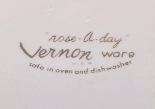 (4) VINTAGE MCM Metlox VERNON WARE ROSE A DAY 10" DIA DINNER PLATES - Picture 6 of 6