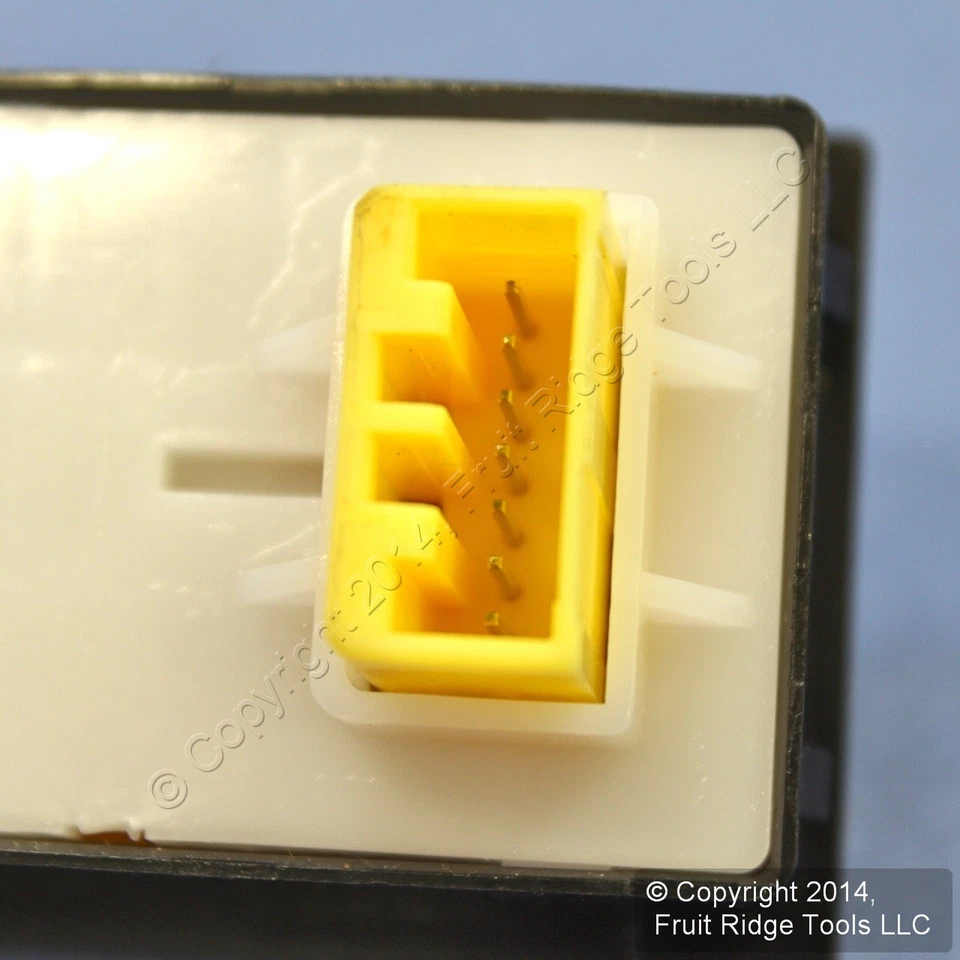 Interruptor de control de espejo eléctrico para 89-98 Geo Tracker 94-97 Sunrunner 30017292 Foto 3 de 4