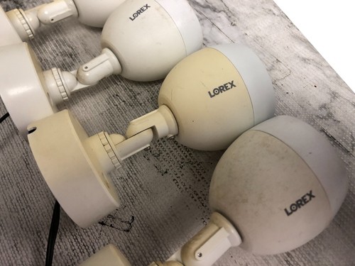LOT OF 4 Lorex C883DA-Z 4K Ultra HD Indoor/Outdoor Deterrence Security Camera - Picture 4 of 7