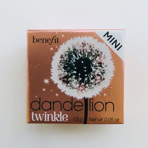 dandelion twinkle powder highlighter