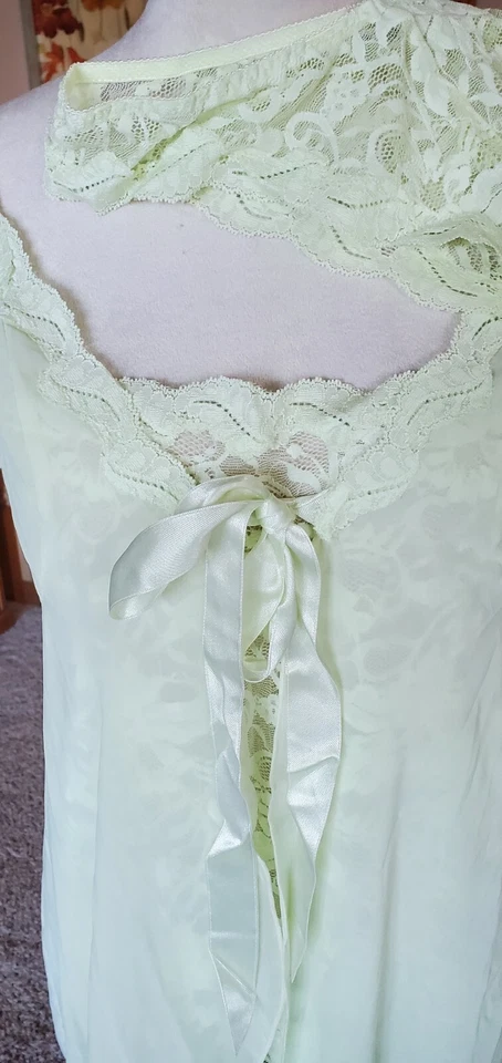 Lencería babydoll Victoria Secret vintage verde claro años 80 con bragas Foto 3 de 4