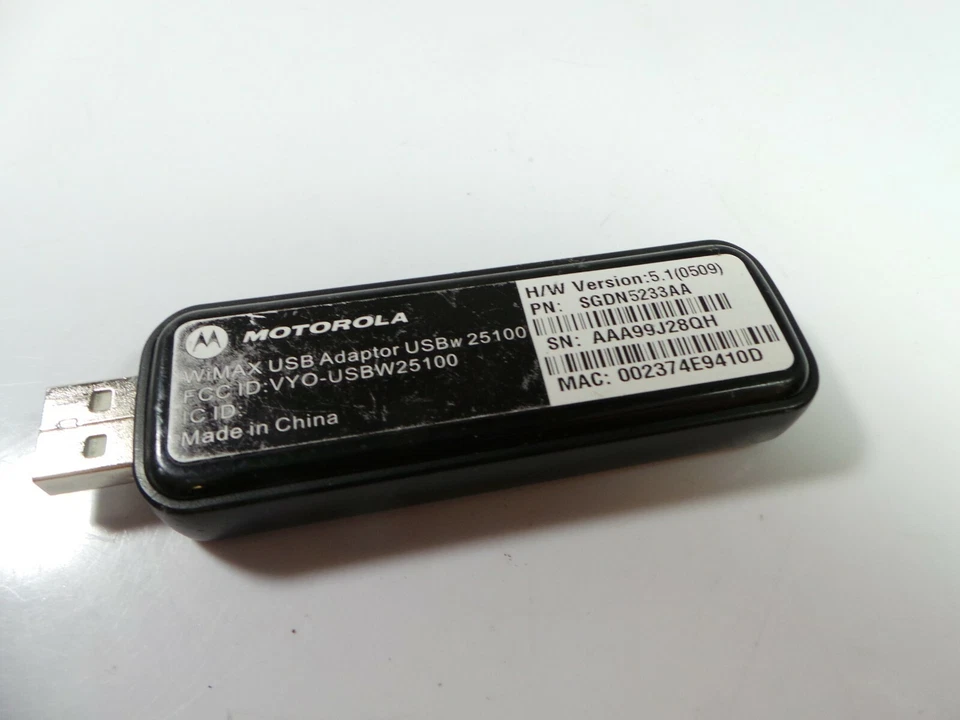 Adaptador Motorola WiMAX Clear USB SGDN5094AA USBw25100 SGDN5094AA Foto 2 de 2