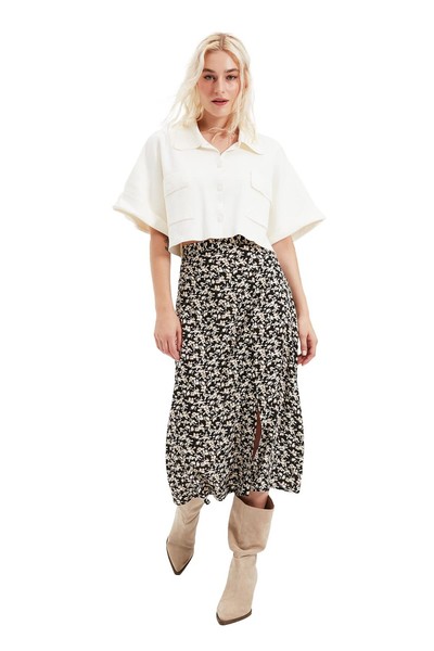 Trendyol Damen Rock Fliesenblumenmuster Detail Schwarz GrößE 40 EU-image