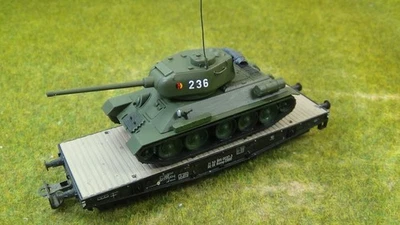 Panzer T 34 / 85,  NVA, DDR   1/120, Kunststoff Tillig gesupert n. Artitec, Popy - Bild 1 von 4