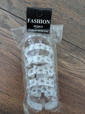 Black & White Skull And Crossbones Pack Of 6 Bracelets