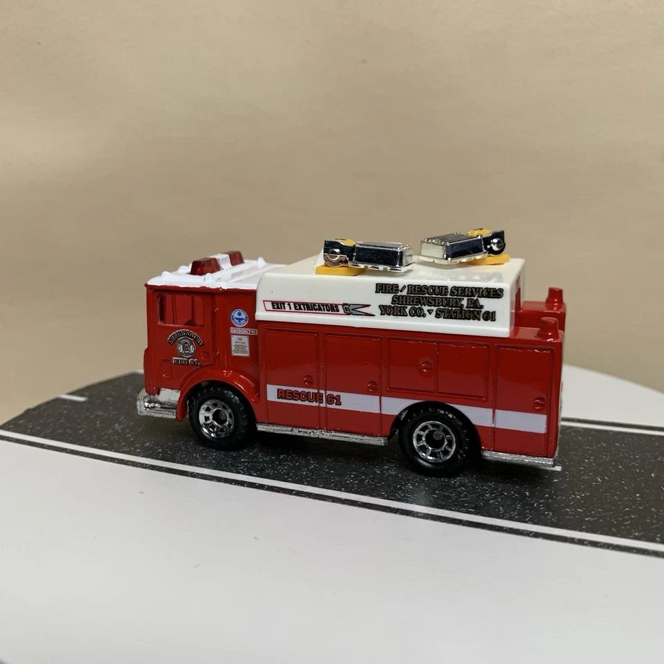 1995 Matchbox Shrewsbury Fire Convention Mack Power Fire Truck NM - Image 4 of 4