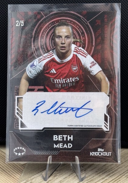 Beth Mead /5 Auto Topps UWCL Knockout SSP Arsenal England Autograph Gold Lioness