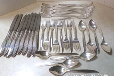 Oneida Community Silverplate Flatware 32Pcs