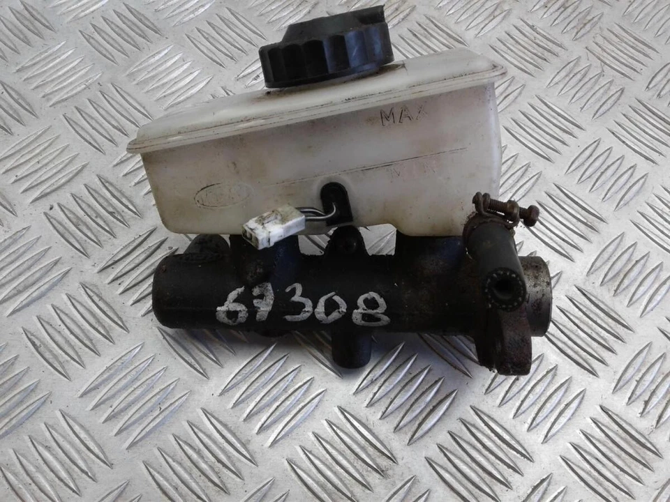 CILINDRO MAESTRO FRENO KIA SPORTAGE MK1 0K03A43400A Foto 2 de 4