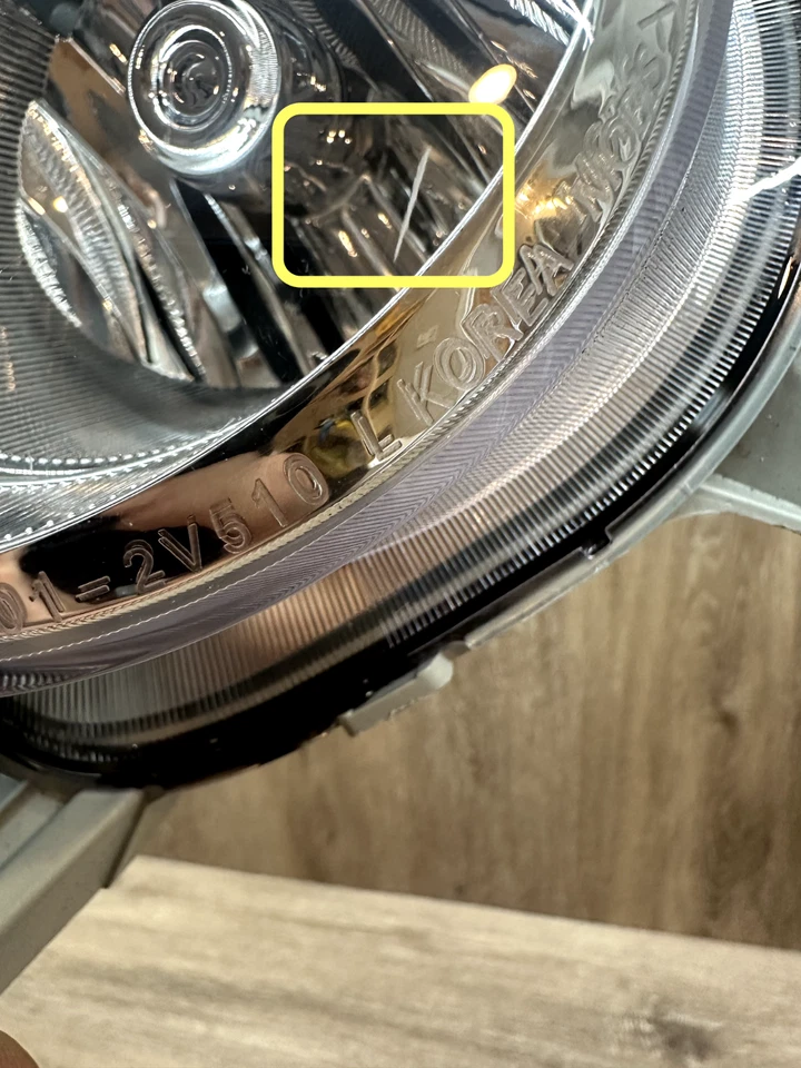 Conjunto de faros antiniebla HYUNDAI VELOSTER LH 2013-17 PIEZA DE FABRICANTE ORIGINAL # 92201-2V500 Foto 4 de 4