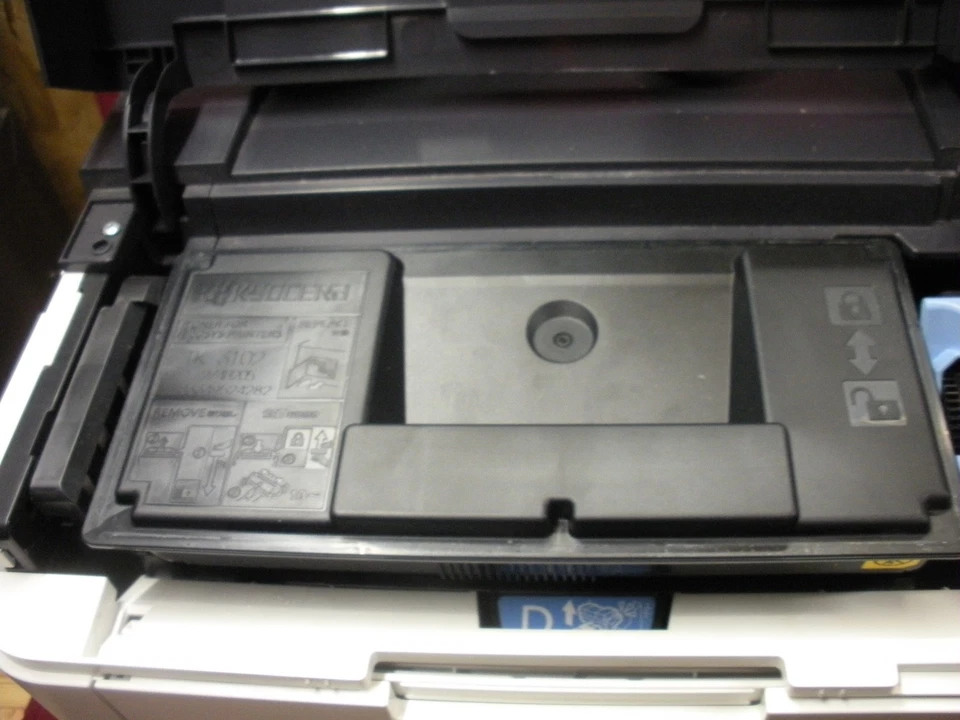 Kyocera EcoSys FS-2100DN Duplex Network Printer Pg Count 82,780 - Image 3 of 4