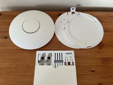 Ubiquiti UAP UniFi AP 300 Mbps 2.4GHz PoE WiFi Access Point