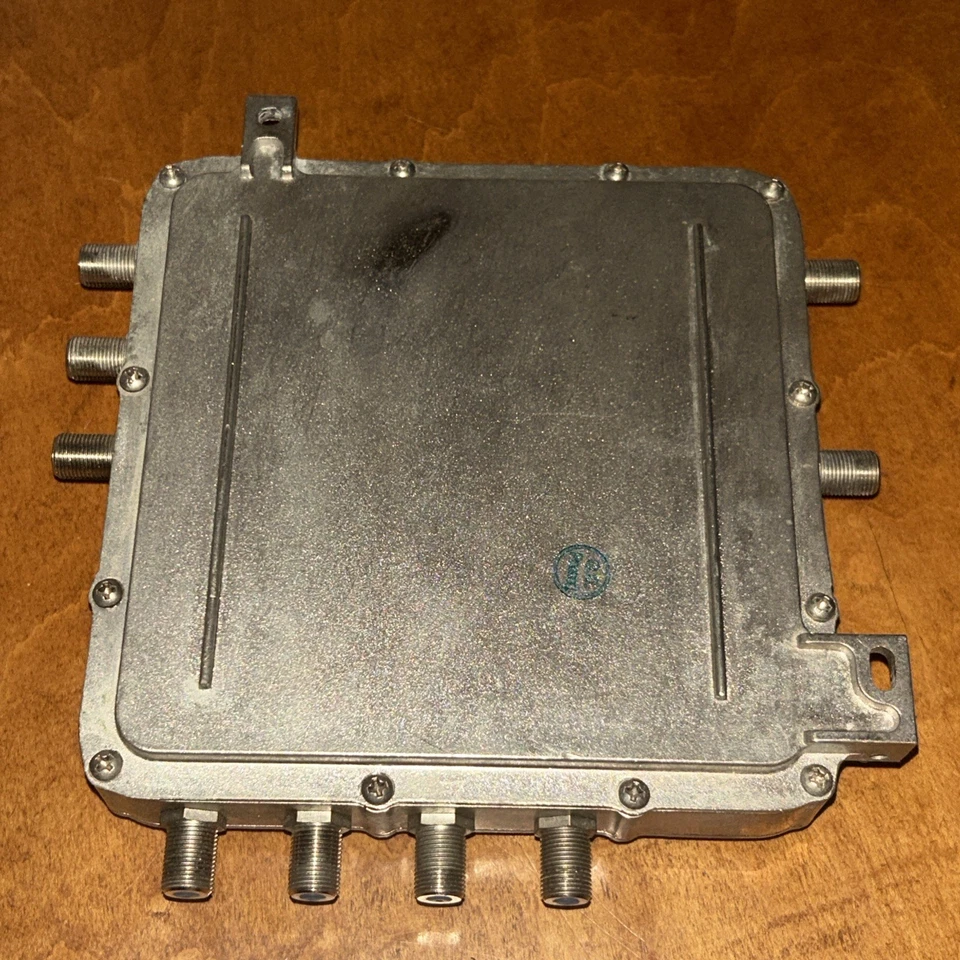 Dish Network VideoPath Multi-Dish Switch DP34 107107 3 Input 4 Output A1 - Image 2 of 2