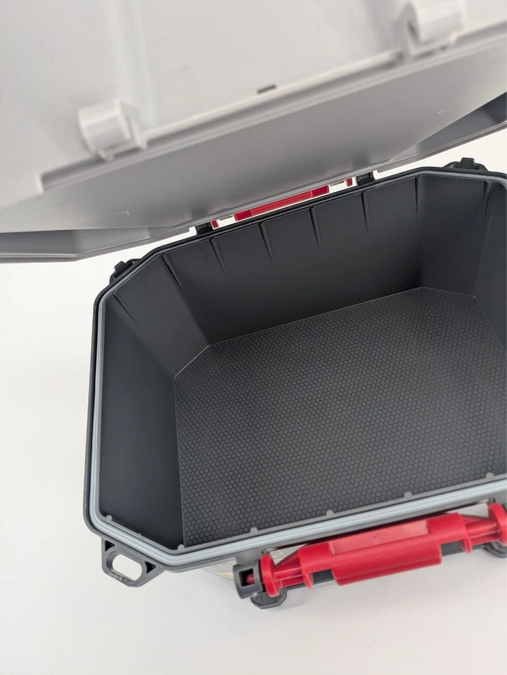 NEW PLANO 3700 V-CRATE KAYAK FISHING BOX/CASE PLAM80700 - Image 4 of 4