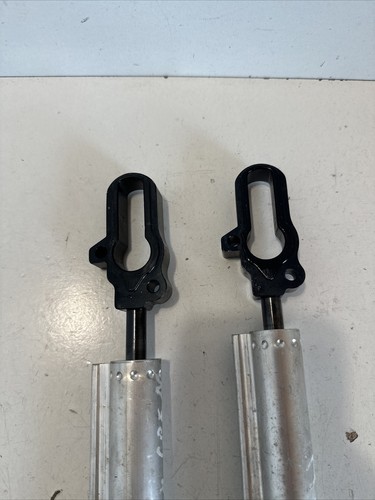 Volvo C70 Roof Shock Absorber Left And Right M522640 Convertable 2008 - 第 2/8 張圖片