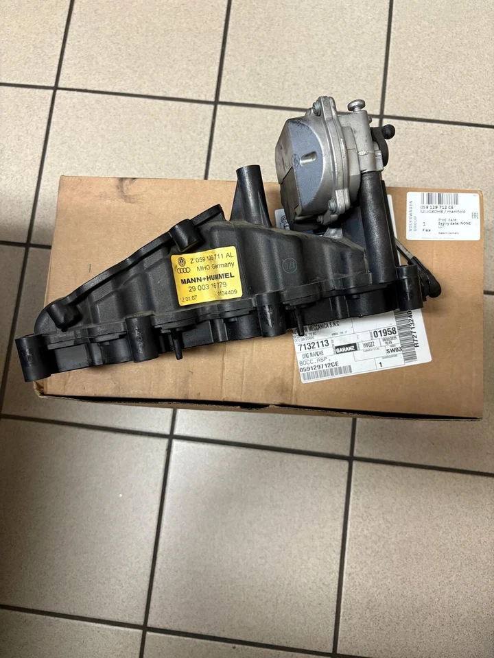 059129712CE COLLETTORE D'ASPIRAZIONE PER MOTORI VW V6 3.0 ES: TOUREG, Q5, A6, A8 - Immagine 3 di 3