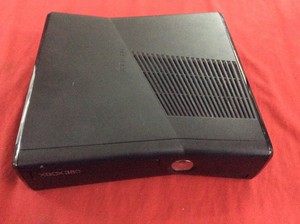 Xbox-360-S-For-Parts-Not-Working-Model-1439-4GB-Hard-Drive