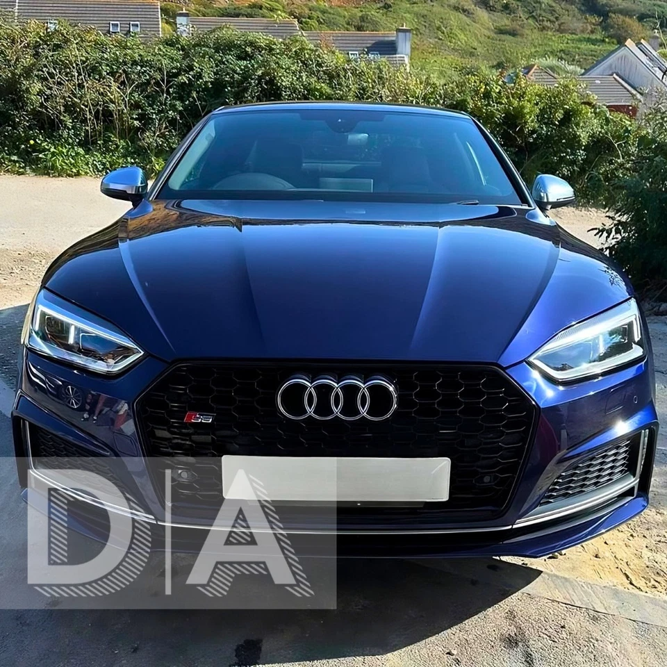 GLOSS BLACK RS5 STYLE HONEYCOMB MESH FRONT GRILLE FOR AUDI A5 S5 B9 F5 2016-2020 - Image 4 of 4