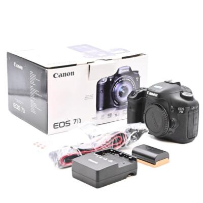 キヤノン　Canon EOS 7D ボディ Y250718-002 Amazon.com : Canon EOS 7D Mark II 20.2MP HD 1080p DSLR
