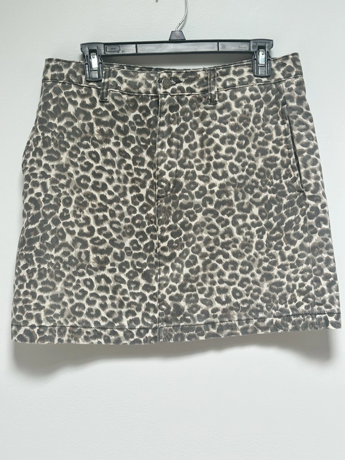 Velvet Heart Leopard Print Denim Mini Skirt Womens Size 29 Animal Print Pockets