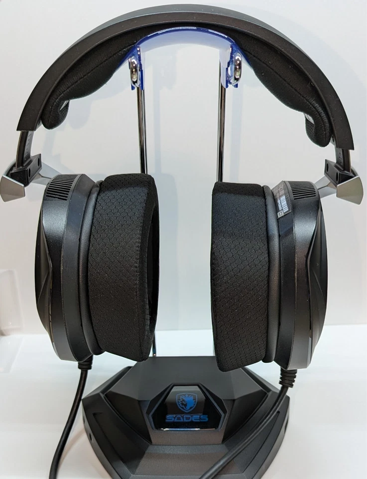 Asus ROG Theta 7.1 Sound, USB-C, RGB Gaming Headset. Schwarz. Bitte lesen. - Bild 2 von 4