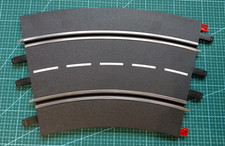 NEW Carrera 1/32 - 1/24 Digital/Analog 2/30 Curve Track 127630